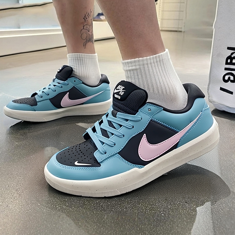 Nike耐克2025新款低帮板鞋