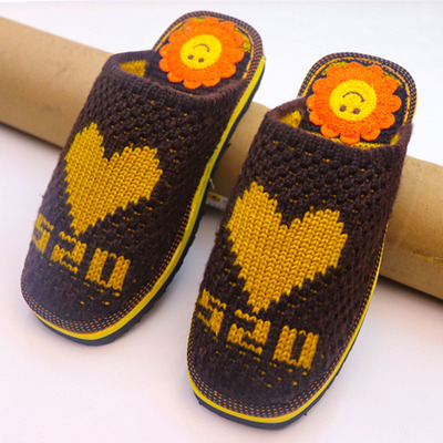 新款纯手工细毛线勾织婚嫁拖鞋