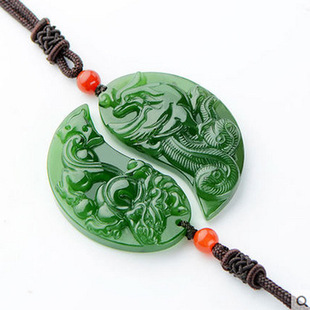 玉佩一人一半新疆碧玉色男女对吊坠情侣一对龙凤呈祥太极龙凤玉佩