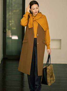 自由区简约时尚优雅适宜日杂同款Super100s轻海狸背心女ONWARD