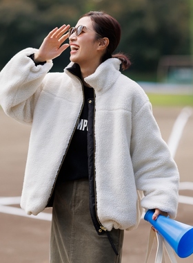 UNFILO×TAION可翻转羊羔绒适宜保暖羽绒服外套女ONWARD