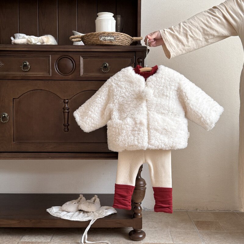 婴儿衣服棉服冬季女宝宝加厚时尚冬款一岁婴幼儿外套棉衣外出套装