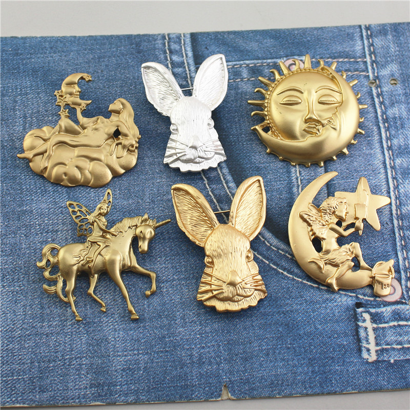 复古巴洛克哑光金胸针多元素集合