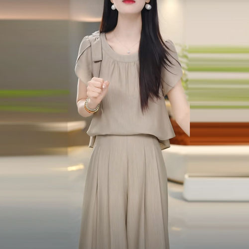 夏季新款显瘦妈妈小衫阔腿裤套装