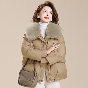 年轻妈妈羽绒棉服时尚洋气2025新款中年女士冬装保暖毛领棉袄外套