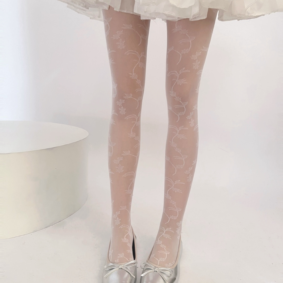 新中式古风汉服搭配白色织花丝袜古韵仙气花朵藤蔓提花透明连裤袜