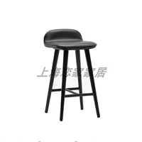 Черная подушка, краска, 60см