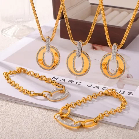 钛钢套装轻奢风法式吊坠首饰设计感简约复古饰品镶钻镀金圆环个性