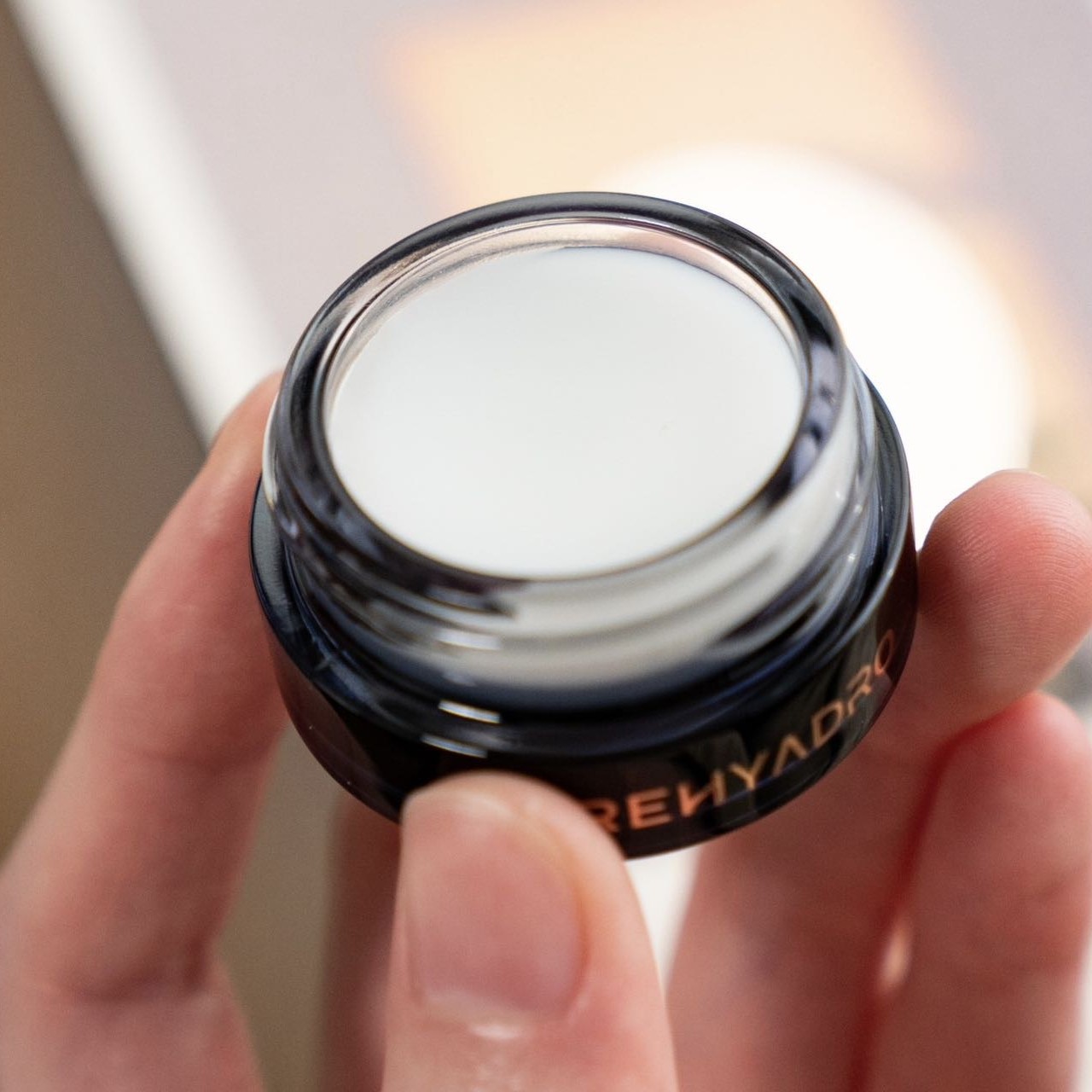 华熙生物 润熙泉赋颜淡纹润泽唇膜 3重珍惜植物油+3重修护成分！