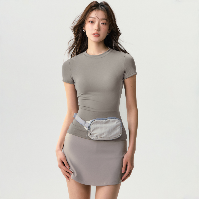 霜灰色短袖+月岩灰短裙 【套装立减10元】 霜灰色短袖+月岩灰短裙 【套装立减10元】