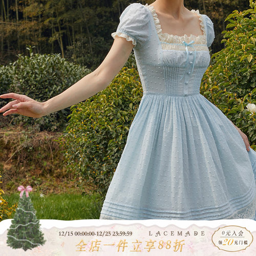 宫廷风复古重工气质连衣裙