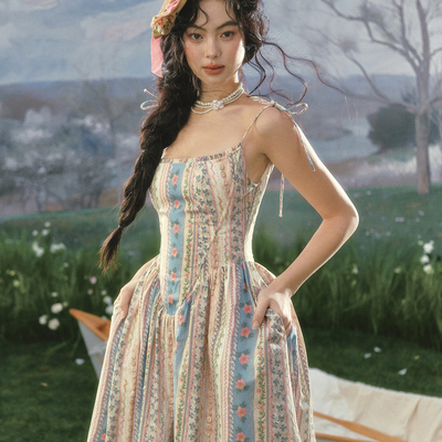Lacemade 彩虹桥 法式田园碎花吊带鱼骨连衣裙A摆长款度假裙通勤