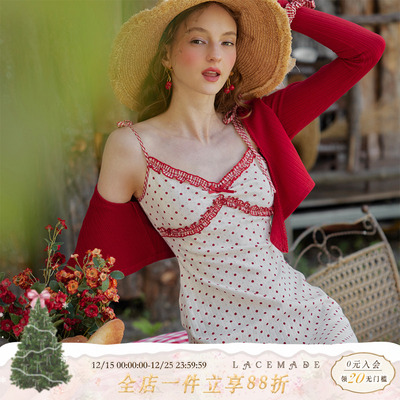 LaceMade 小红桃  法式少女感波点木耳边针织短款吊带连衣裙
