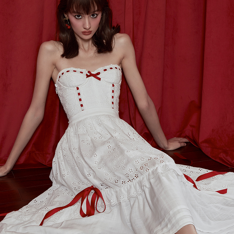 LaceMade 红舞房 60s意式电影桥段戏服经典复刻鱼骨胸衣半裙套装