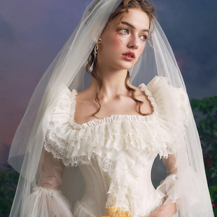 LaceMade 坚韧之翼 收藏款古董鱼骨轻婚纱法式复古重工礼服出门纱