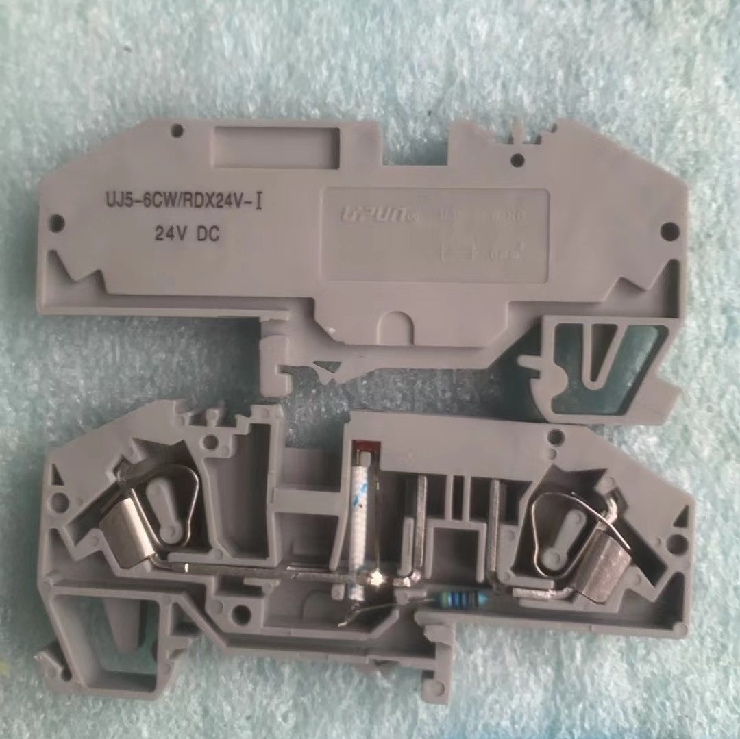 UJ5-6CW/RDX24-Ⅰ友邦 带灯车载熔断型接线端子UPUN保险丝282-698