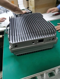 手机信号放大器直放站增强山区/市区/县/镇/隧道/别墅/村子2345G