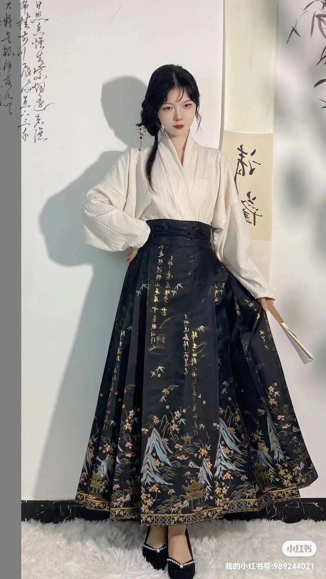 원래 명나라 GAOLIANG 여성을 위한 새로운 중국식 말얼굴 드레스 화려한 직조 금색 메이크업 민족 스타일의 일상복 LVH 친친 봄 옷