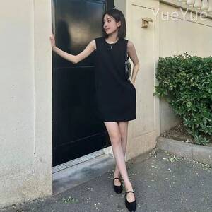 黑色袖连衣裙高级感2205夏季新口袋背心无裙显瘦直FVY女筒小黑裙