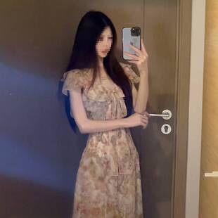 新闲款 休海边度长年裙 粉色C5L53764荷叶假边碎花连衣裙今流行爆款