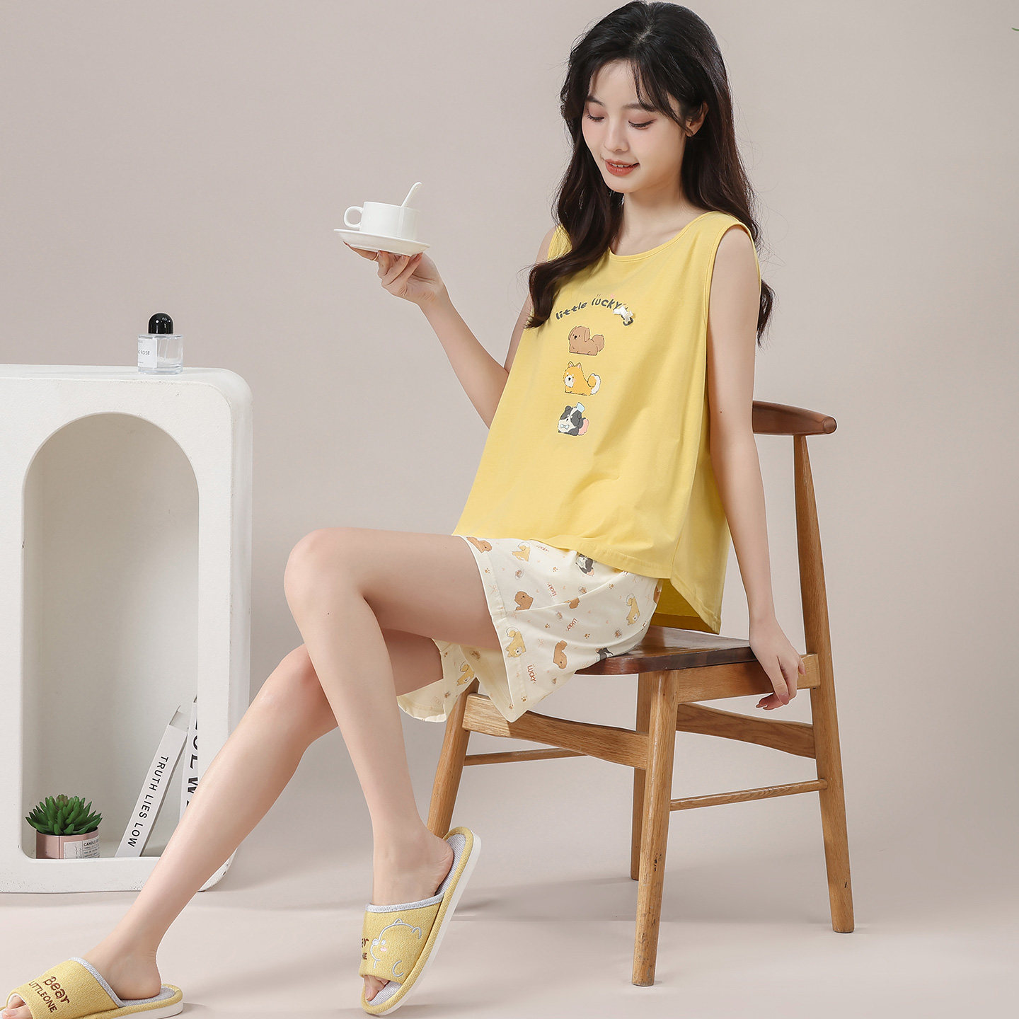 耶蒂女士纯棉背心短裤睡衣薄款图片