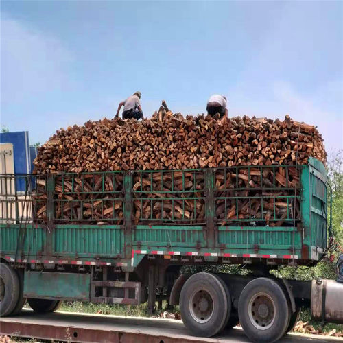 供应果木柴火销售烤鸭烤扒烤披萨枣木劈柴各地配送质量优价格低i.