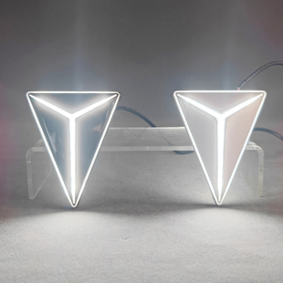 适用于深蓝S07/SL03/S05/S09/L07车标灯改装中网发光标LED日行灯