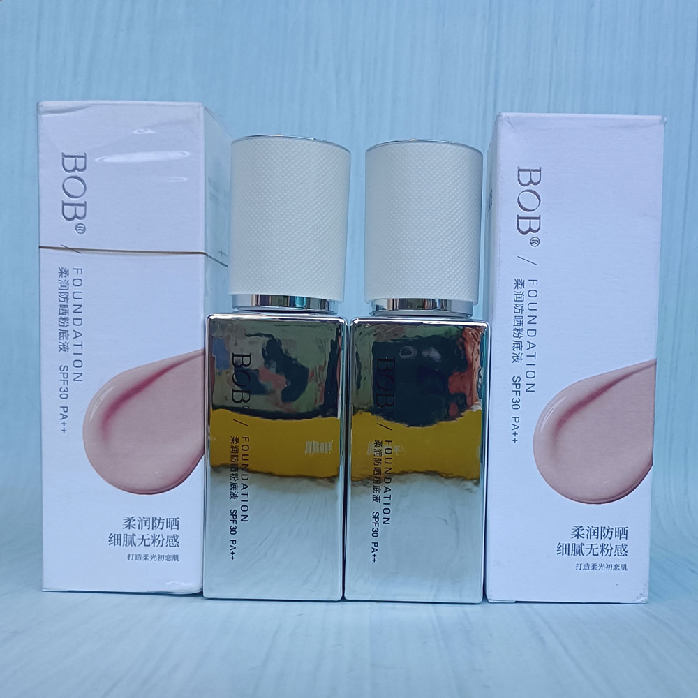BOB柔润防晒细腻粉底液30G均遮盖瑕疵亲肤帖底妆光滑轻盈气垫女生