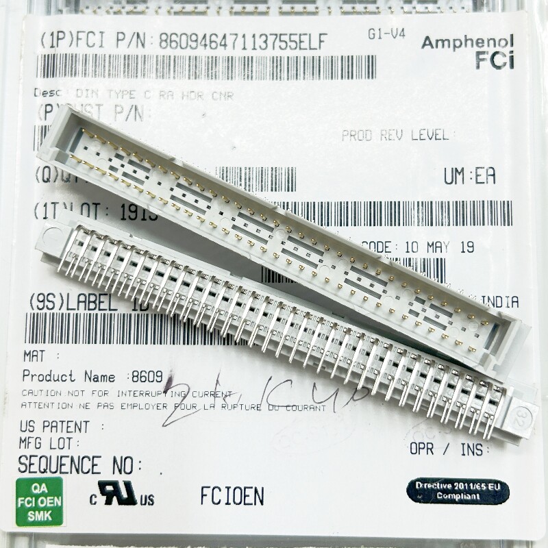 原装 860946471137连接器