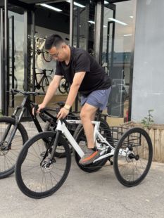 竞速三轮车 佳沃 电子变速 越野 油碟刹车 意大利 避震 java