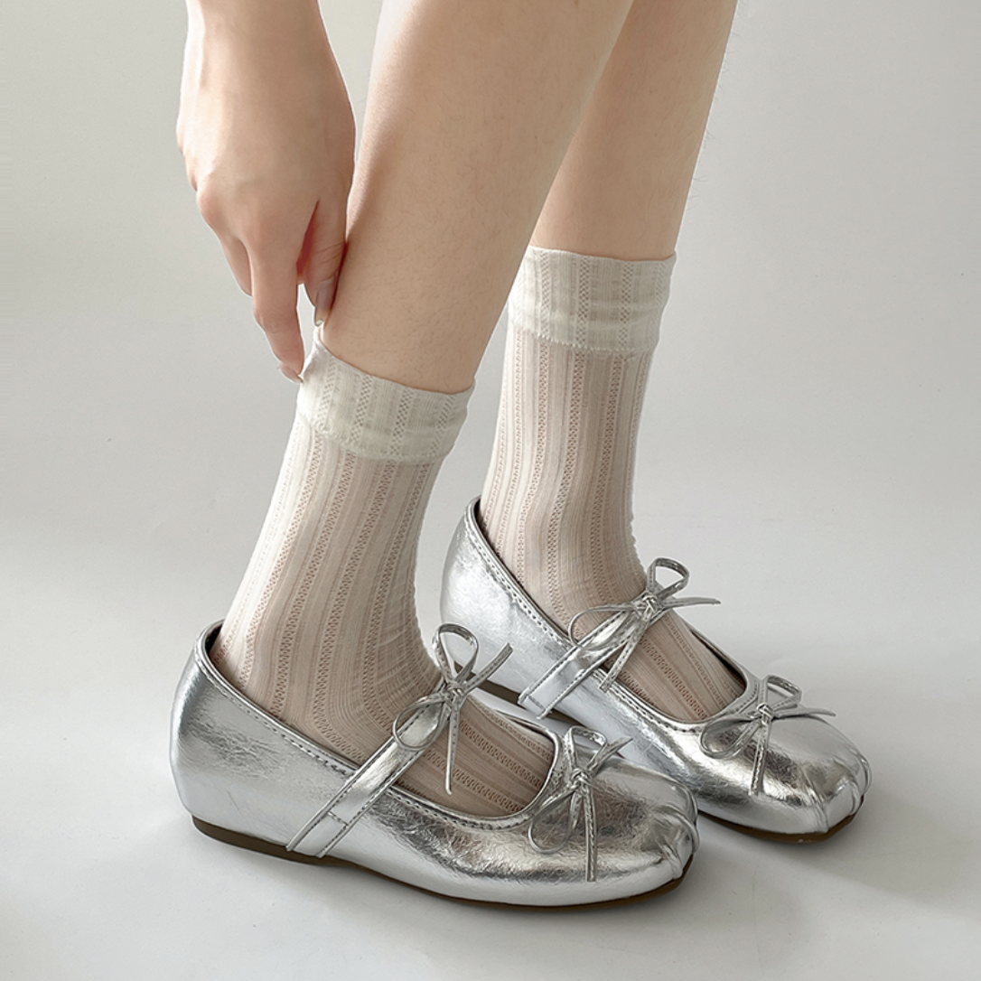 林北北银色方头内增高浅口平底单鞋女夏2025新款配裙子玛丽珍鞋
