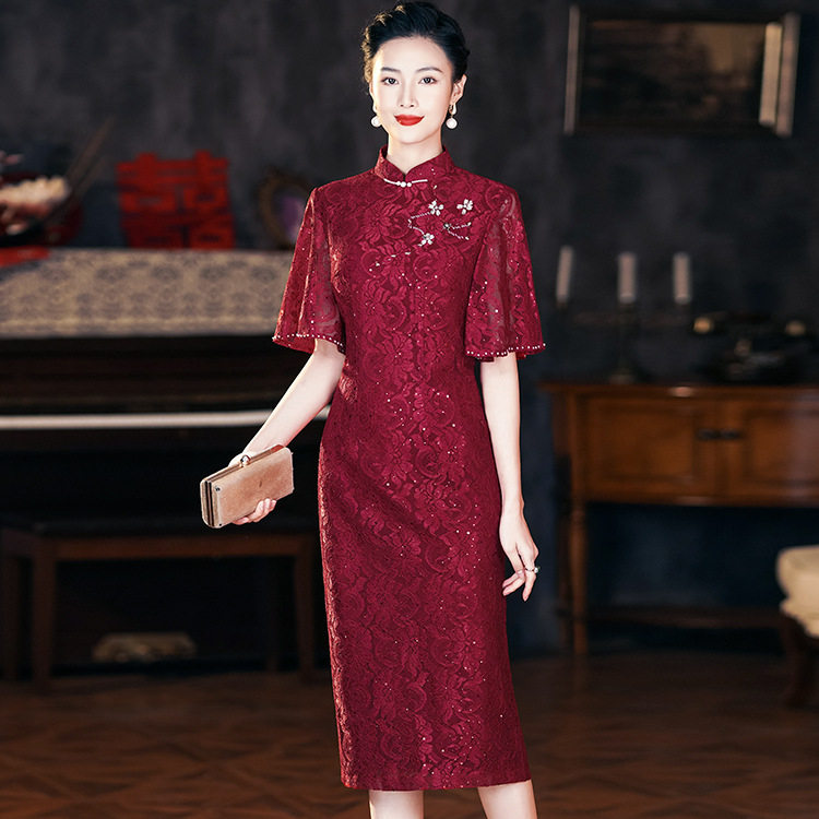 春夏喜妈妈婚礼服酒红洋气夏季年轻喜婆婆婚宴装钉珠晚礼服连衣裙