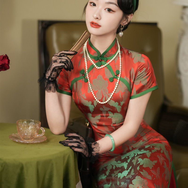 年轻气质优雅红色长款送考旗袍2026年春夏新短袖日常可穿走秀礼服