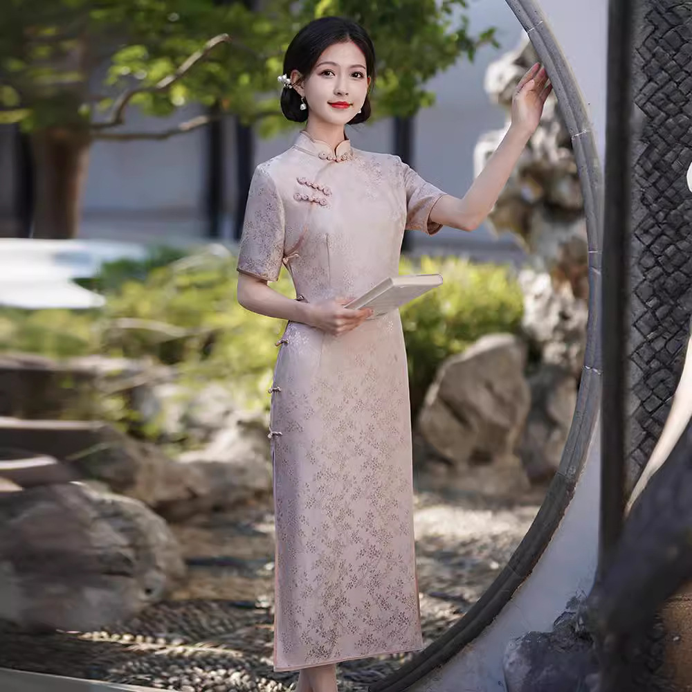 精品高端真丝旗袍夏季2025年新款改良桑蚕丝年轻款连衣裙长款礼服
