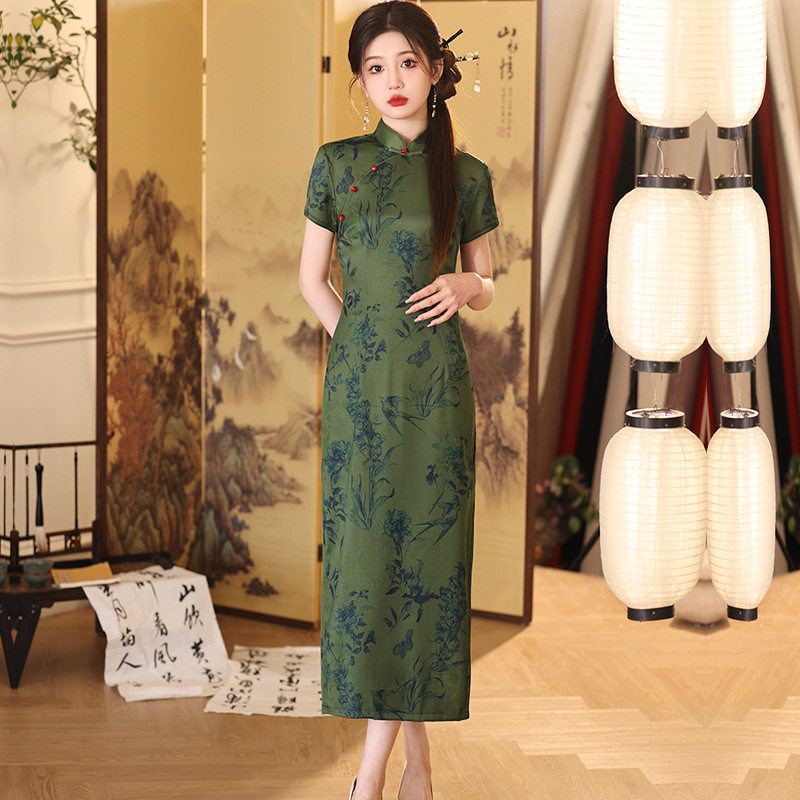 2026春夏款醋酸提花长款旗袍修身显瘦日常连衣裙少女礼服女装改良