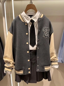 依恋2023秋季新款学院风复古休闲刺绣宽松棒球服外套女EEMTD49Y01