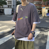 灰色