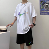 白色