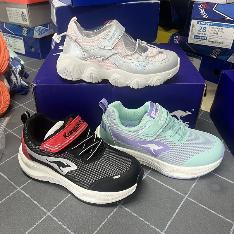 撤柜儿童运动鞋春秋跑步鞋