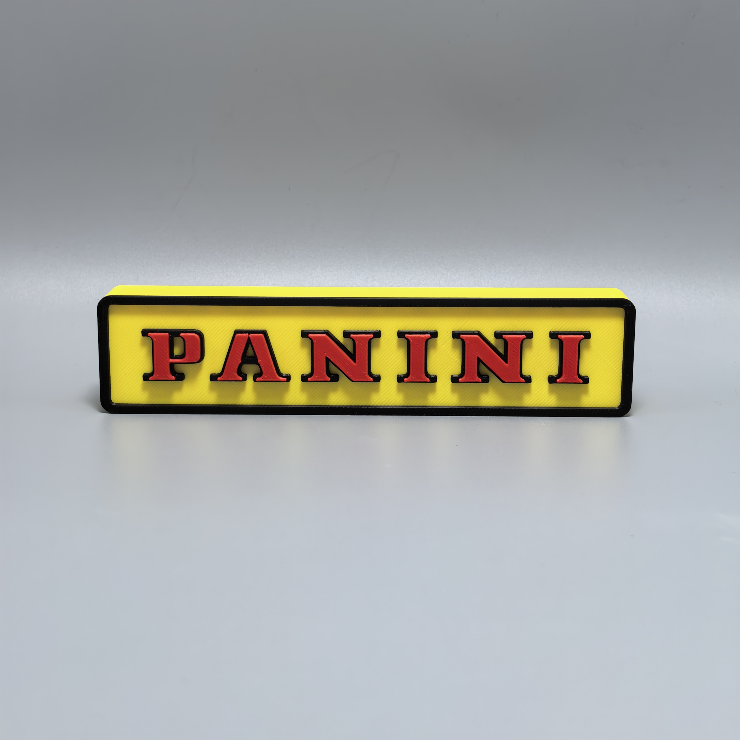帕尼尼Panini标志立牌摆件
