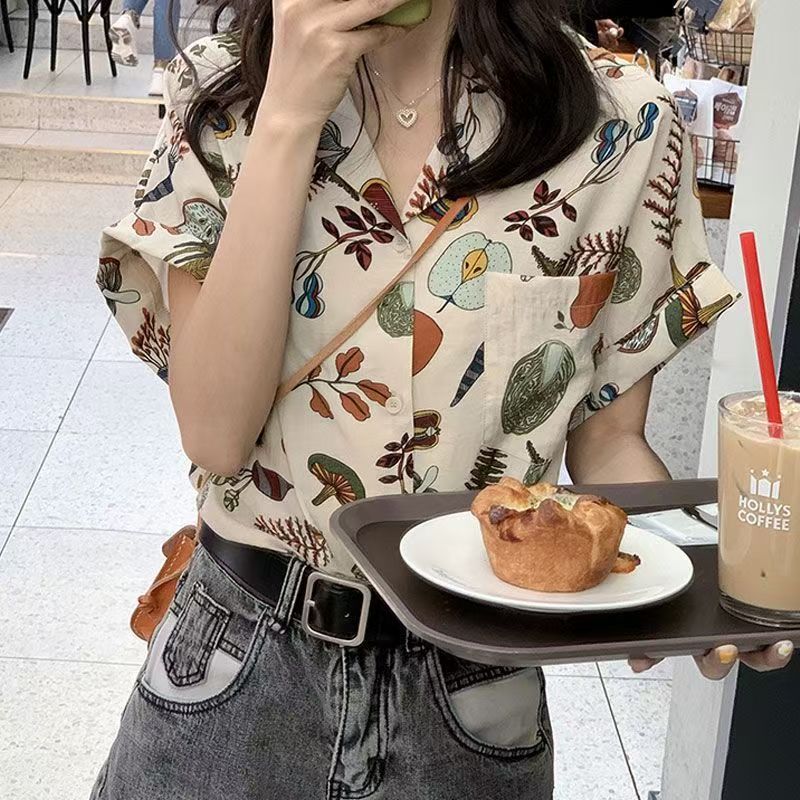 碎花短袖雪纺衬衫女夏季设计感小众宽松日系短款上衣港风衬衣可爱