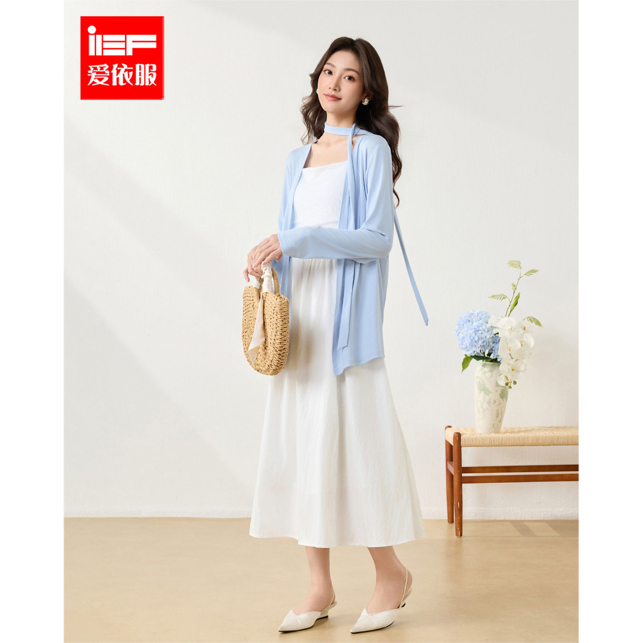 IEF/爱依服2026春夏新款法式温柔慵懒风通勤百搭显瘦里外套长裙