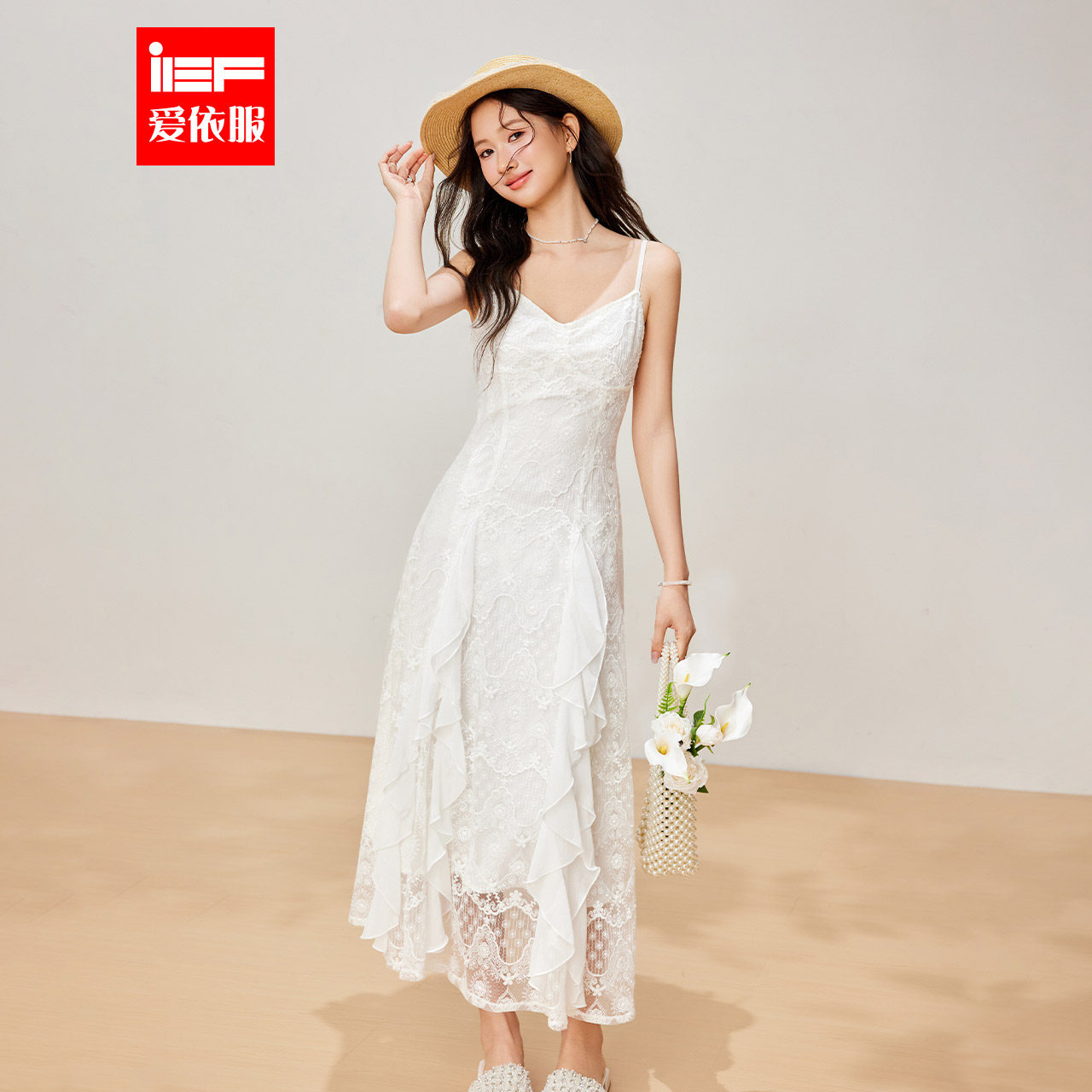 IEF/爱依服2026新款夏季蕾丝法式浪漫淑女气质甜美吊带连衣长裙