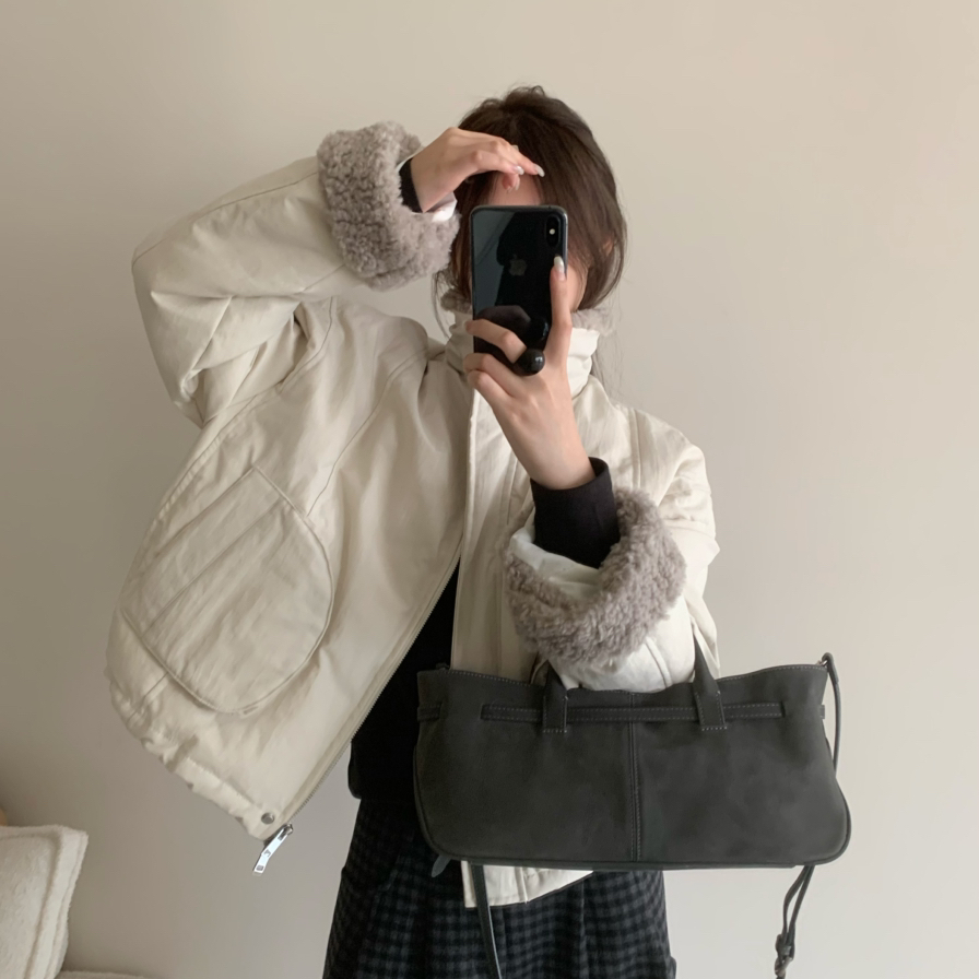 BLESSED MOMENT-韩系简约时尚大气拼毛领撞色加厚保暖羽绒服