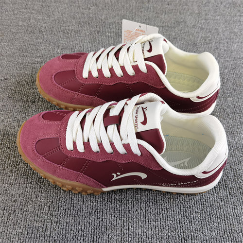 贵人鸟女鞋2026春秋季新款低帮耐磨减震耐磨运动休闲跑步鞋阿甘鞋