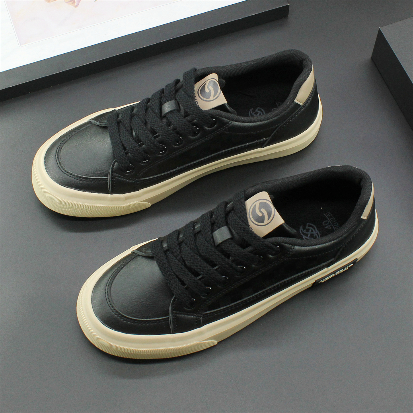 系带平底鞋皮面潮鞋青年低帮板鞋