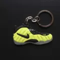 Nike Foamposite: Neon