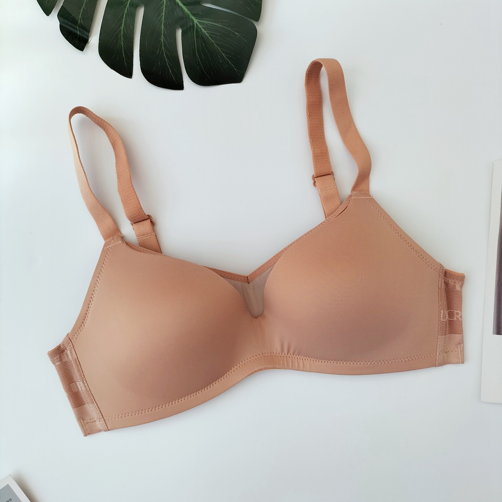 lycra肤色光面无钢圈文胸防走光