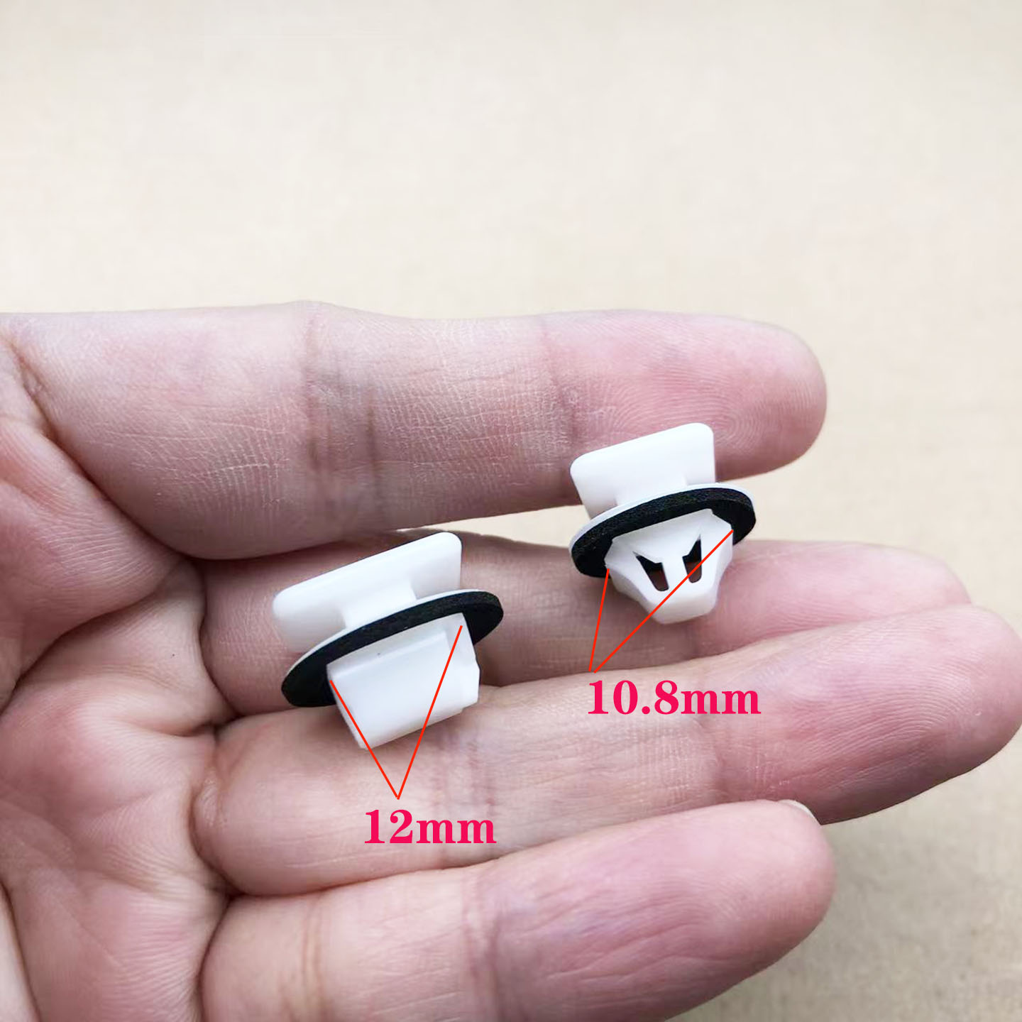 适用哈弗H4H6H8H9H7长城魏牌汽车轮胎弧形轮眉固定尼龙卡扣卡子钉