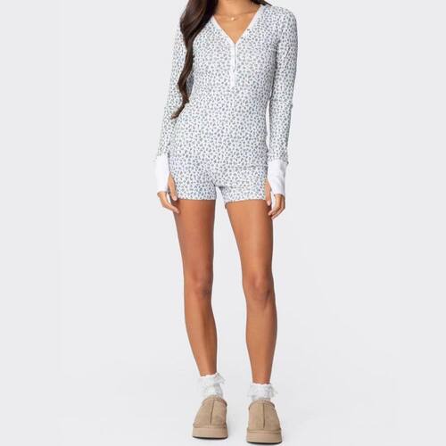 跨境2024新款欧美连体碎花v领长袖短裤性感修身连体衣